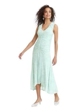 a new day green polka dot dress Say hello to sunshine in our Daisy Green Polka Dot Halter Dress! Perfect for twirling into summer with vintage charm and playful vibes #VintageVibes #PolkaDotLove #DollyAndDotty